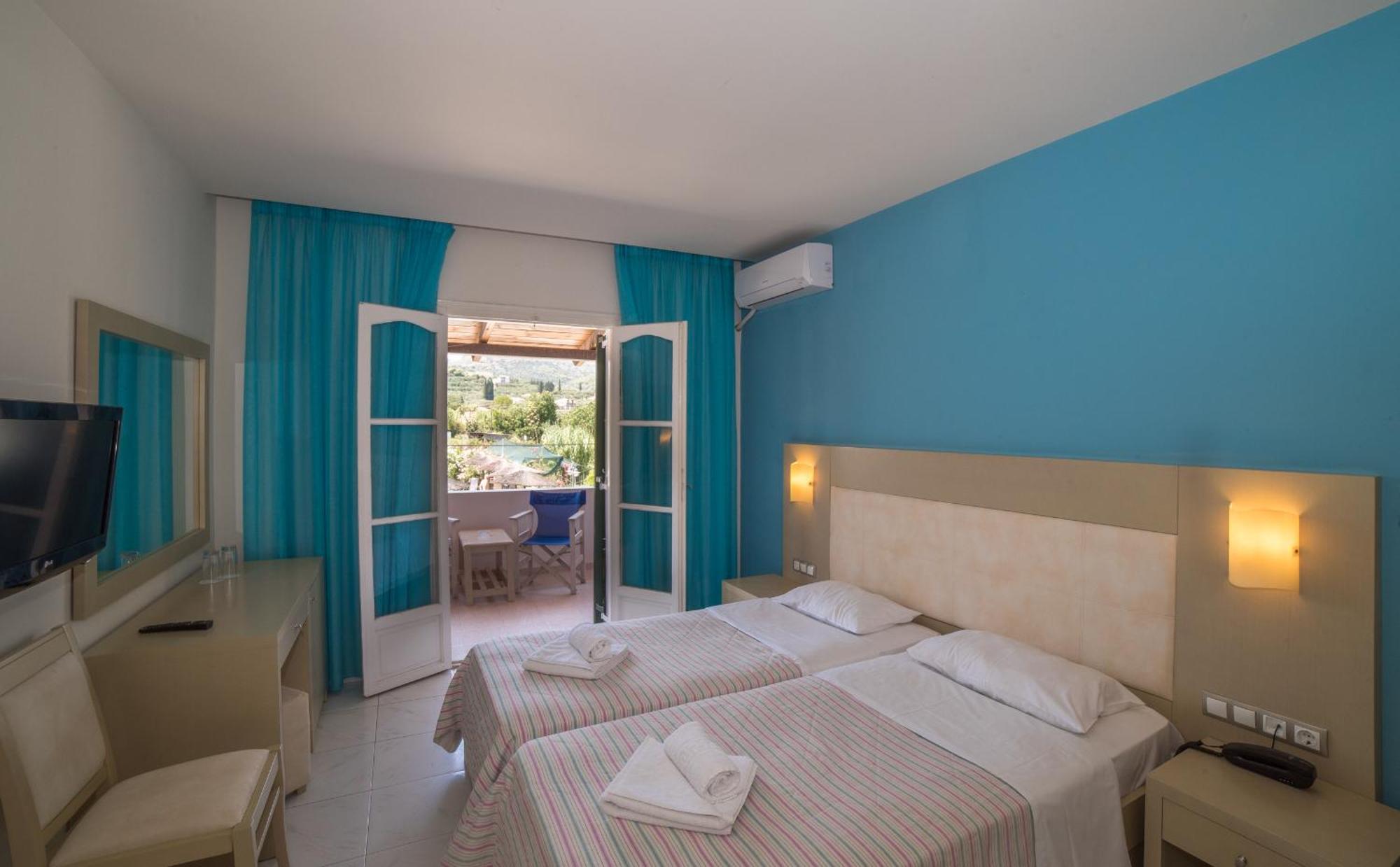 Porto Koukla Hotel Agios Sostis (Zakynthos)