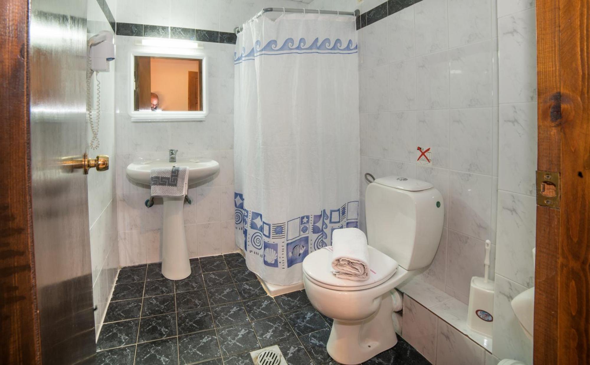 Porto Koukla 3*